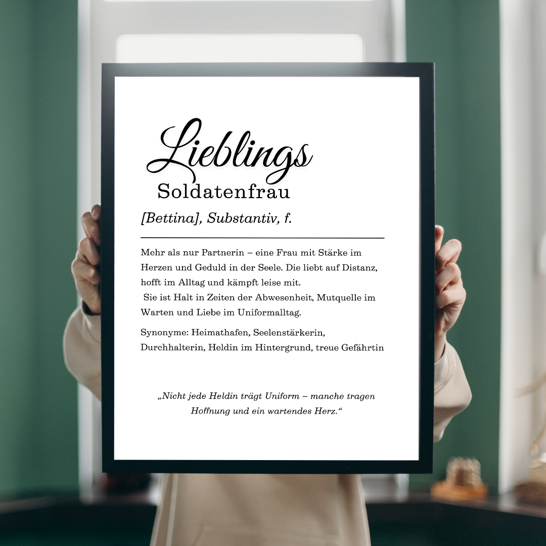 Soldatenfrau Poster mit Wunschname – Digitaler Download A4/A3